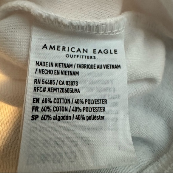 American Eagle Outfitters Cropped White Short Sleeve Polo | Excellent Condition - Picture 7 of 7